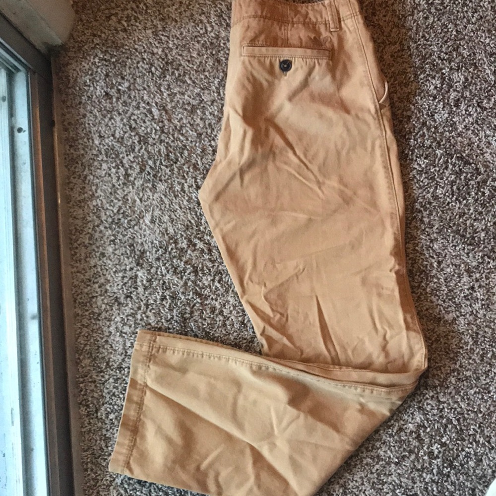 Khaki pants 32x34